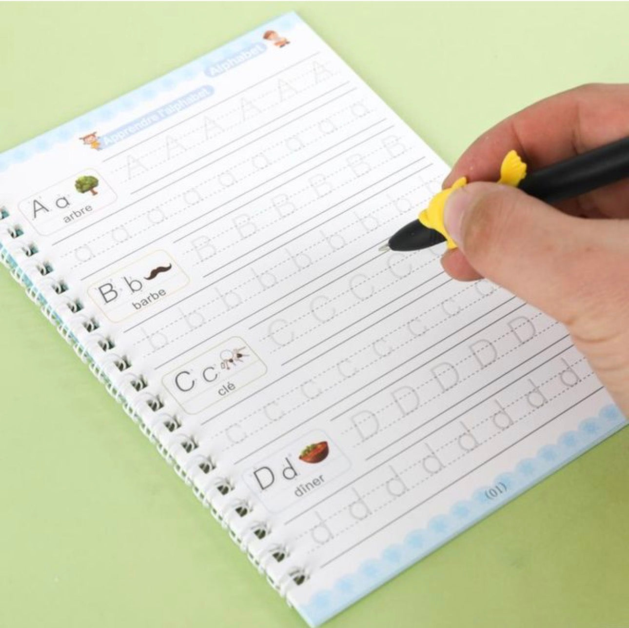 Lot de 4 Cahiers Magiques